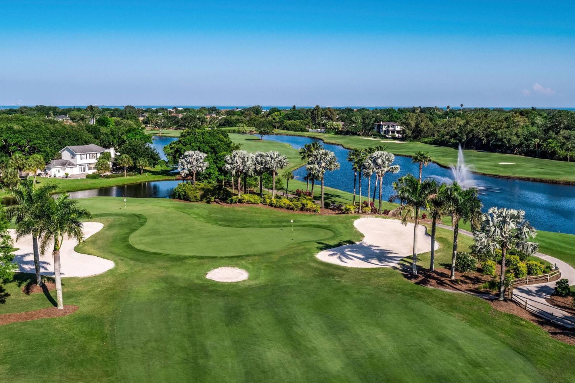 The Vinoy Resort & Golf Club, Autograph Collection St. Petersburg Exterior photo